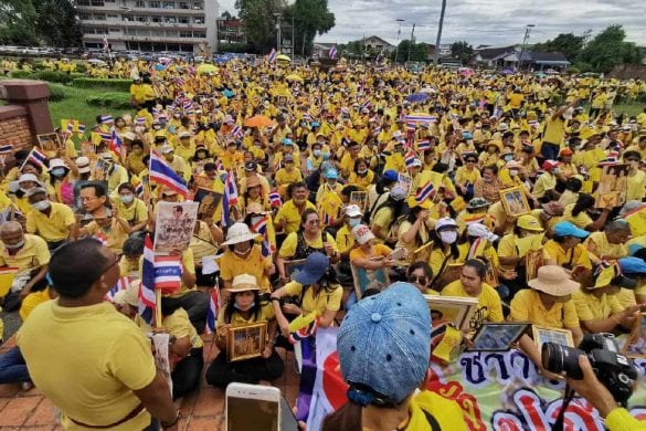 En Thaïlande, il y a une couleur pour chaque jour de la semaine