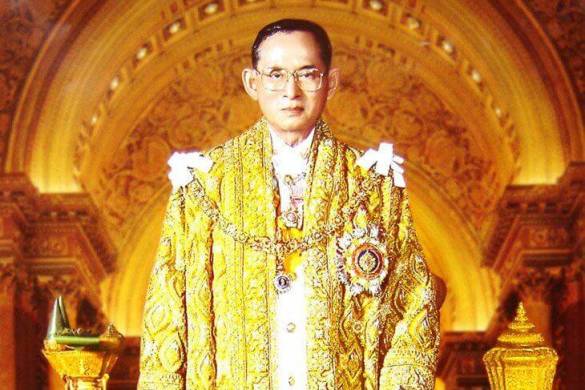 Rama IX : Bhumibol Adulyadej, roi de Thaïlande de 1950 à 2016