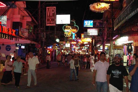 Bientôt la fin de la prostitution à Pattaya ?