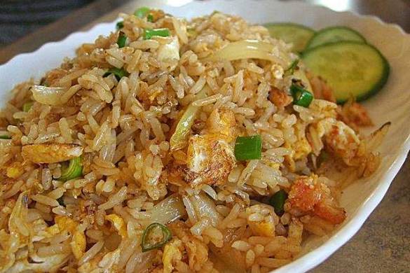 La Recette du Riz Frit Thaïlandais, le Khao Pat (ข้าวผัด)