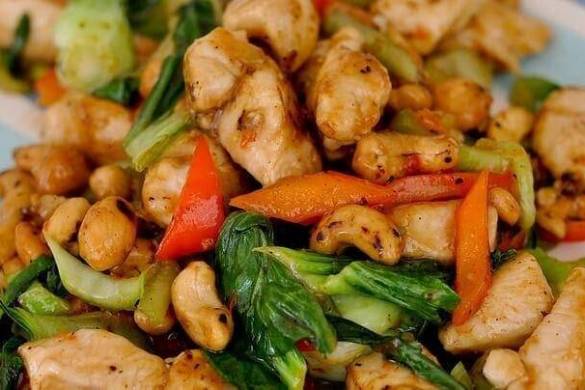 Poulet aux noix de cajou thaï : la recette