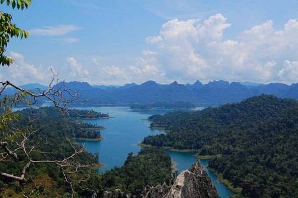 Khao Sok, à la découverte d&rsquo;un parc national extraordinaire
