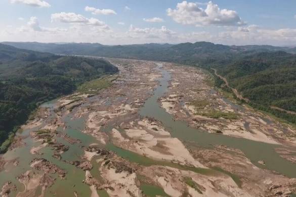 Un barrage thaïlandais au Laos change la face du Mékong
