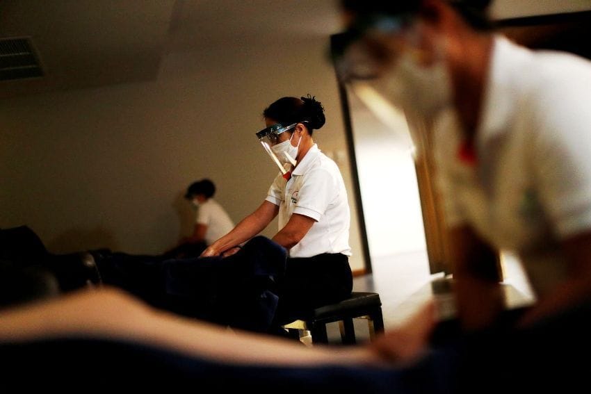 Le massage thaïlandais : un art ancestral au cœur du soft power thaïlandais