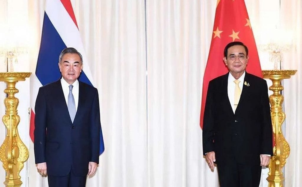 Le ministre chinois des affaires étrangères en visite en Thaïlande