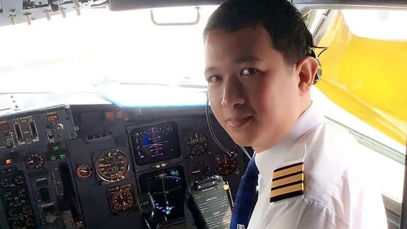 Pilote de ligne devenu livreur à moto en Thaïlande