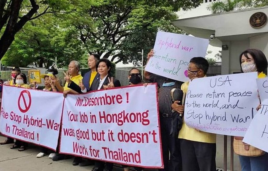 Les manifestations en Thaïlande seraient soutenues par des "mains occidentales invisibles"