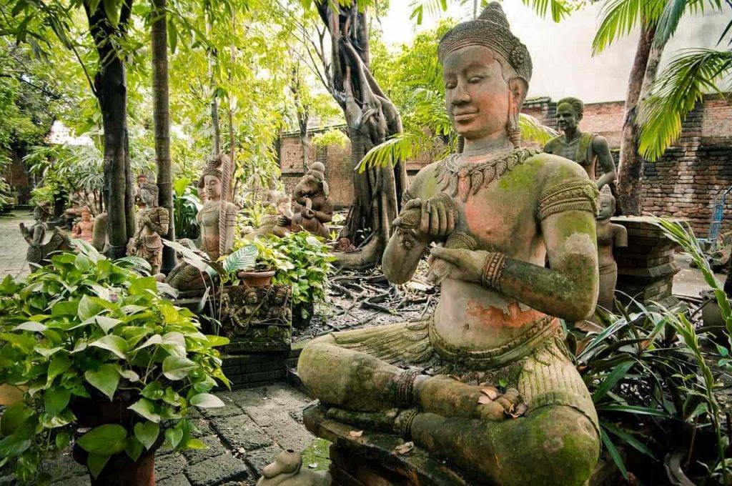 La fusion des croyances religieuses en Thaïlande : bouddhisme, animisme et brahmanisme