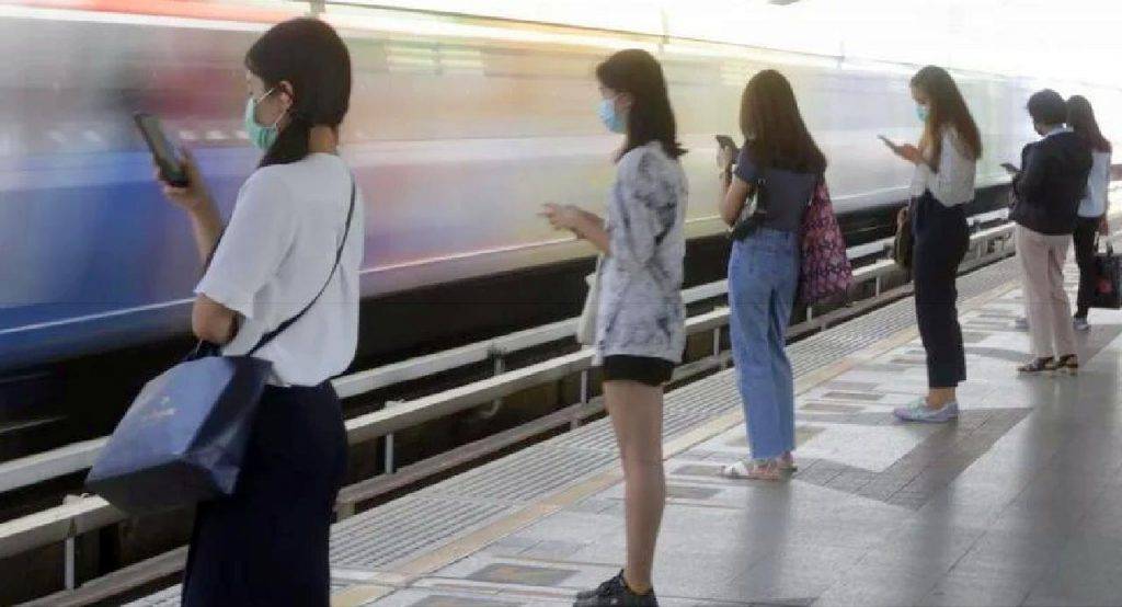 ¿Cómo están los centros de llamadas arruinando a las personas vulnerables en Tailandia?