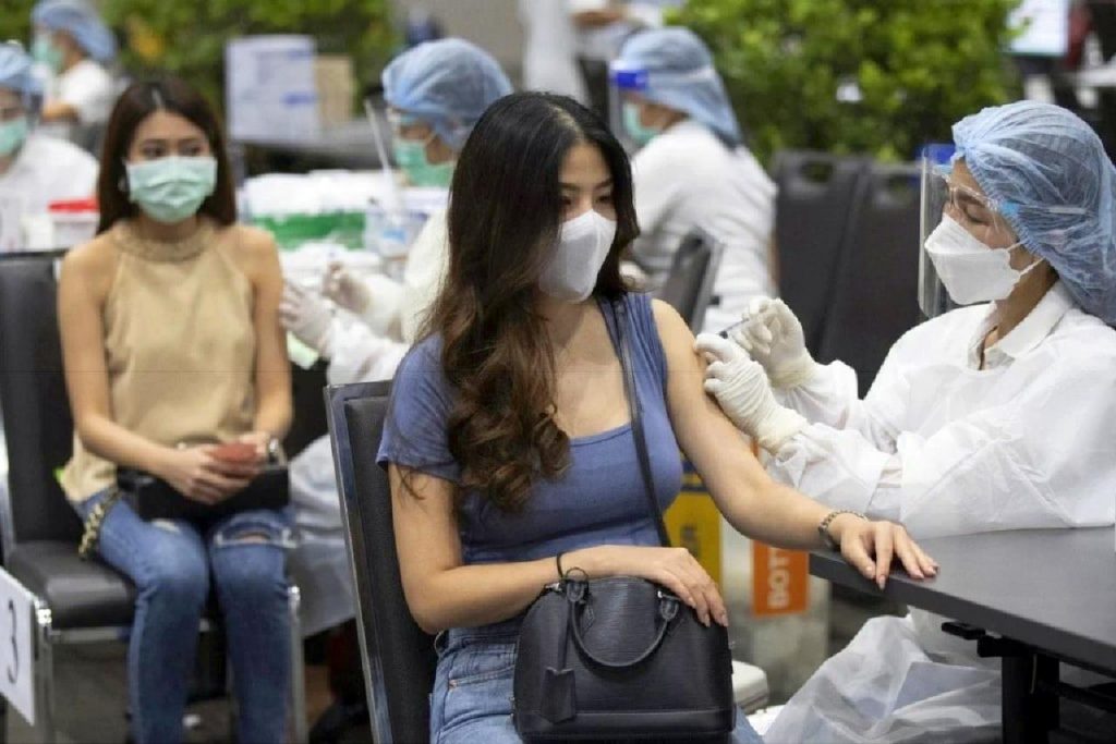 La Thaïlande détecte le premier cas potentiel du variant Omicron