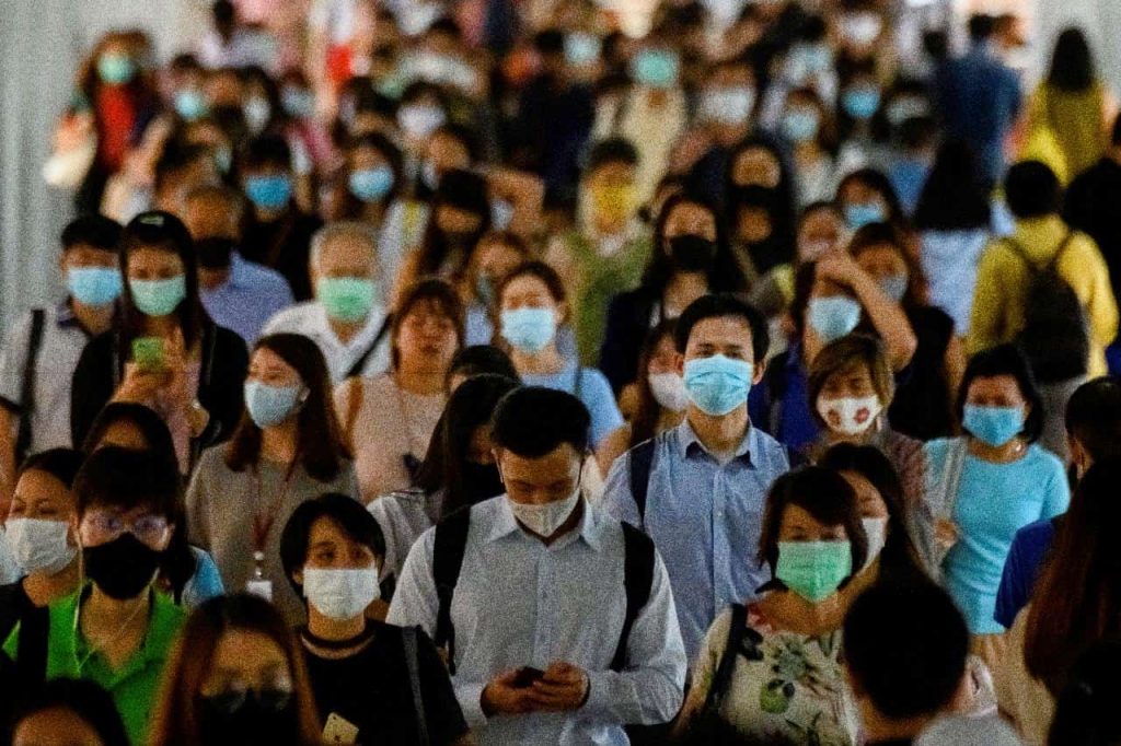 L'obligation de porter un masque en Thaïlande devrait bientôt prendre fin