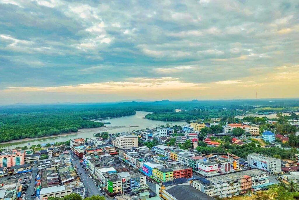 Krabi désignée "ville la plus accueillante de Thaïlande" par les voyageurs