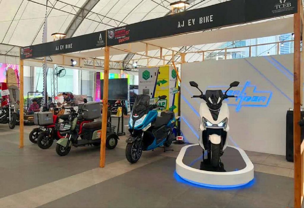 Motos électrique salon de la moto 2022 à Bangkok