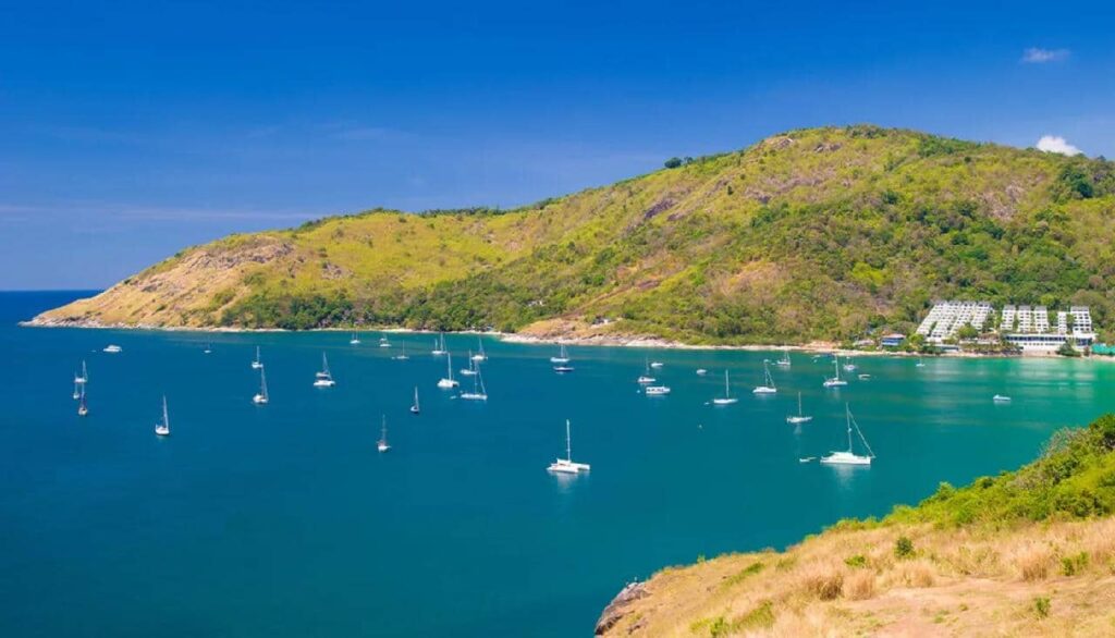 Plage de Nai Han à Phuket