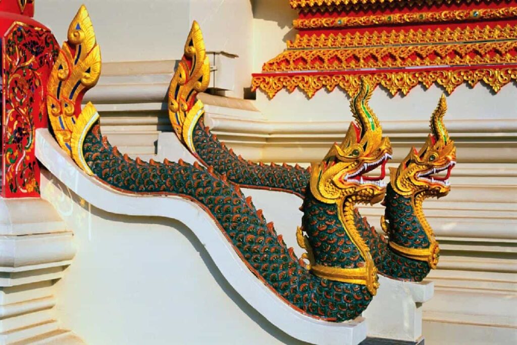 Le naga approuvé comme emblème mythique de la Thaïlande