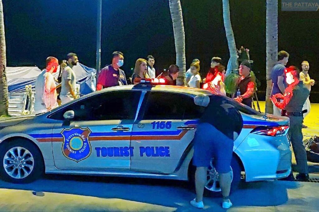 Des travestis continuent d'agresser les touristes à Pattaya en Thaïlande