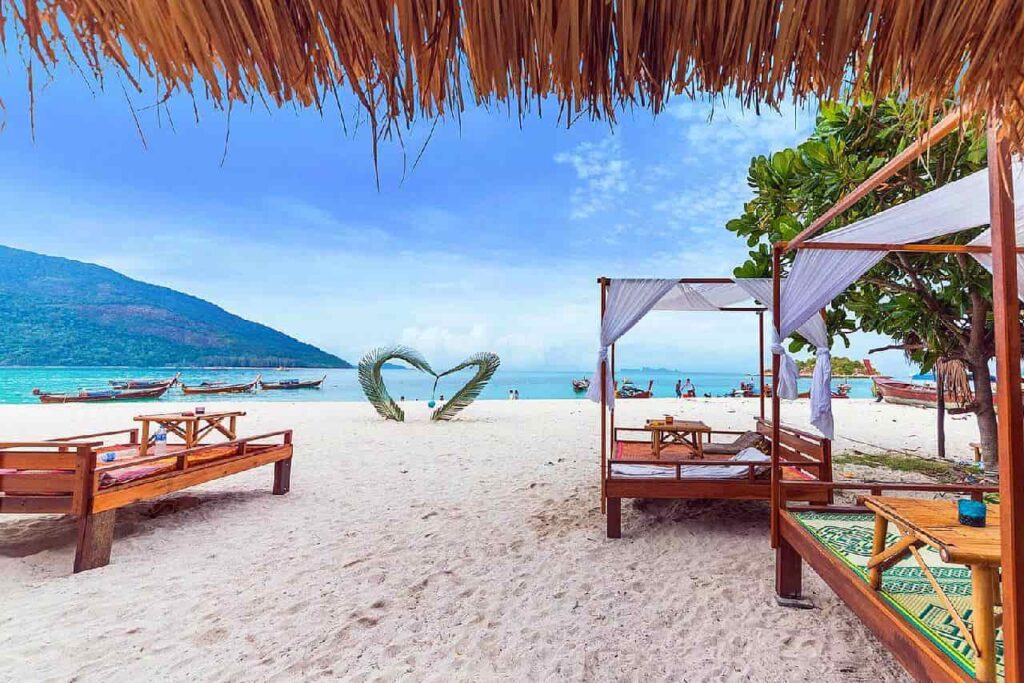 2 plages de Thaïlande classées parmi les 20 plus belles du monde