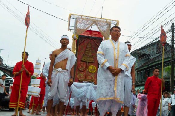 Nang Kradan : une fête hindoue célébrée lors du Songkran dans le sud de la Thaïlande