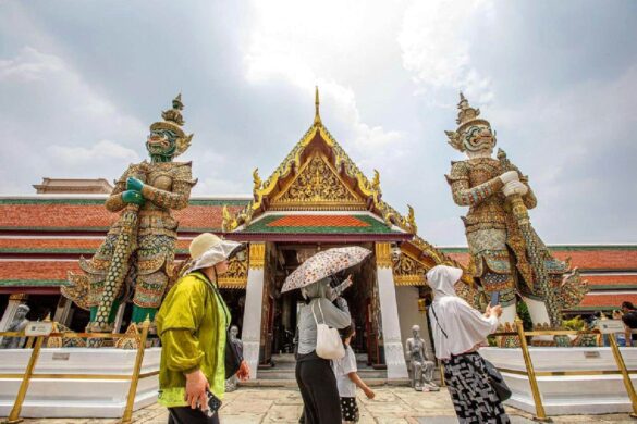 La Thaïlande veut limiter l&rsquo;exemption de visa des touristes chinois à 30 jours