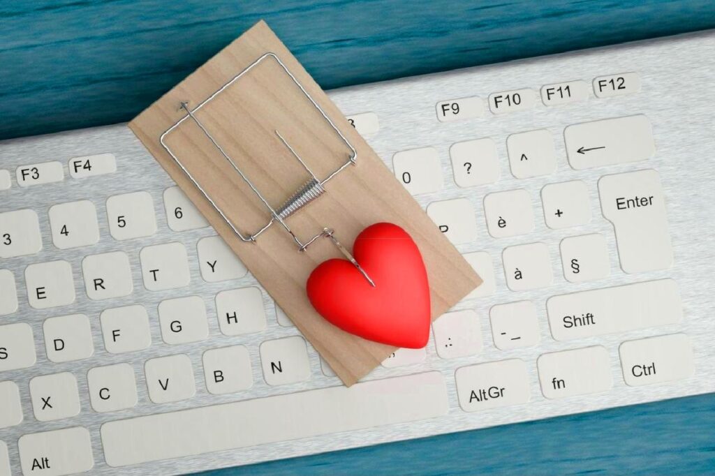 Arnaque à l'amour en Thaïlande, une enseignante fait de nombreuses victimes