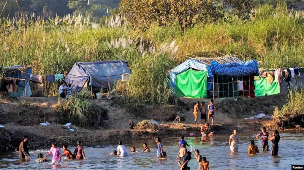 Lueur d’espoir pour les 90 000 réfugiés birmans dans des camps en Thaïlande
