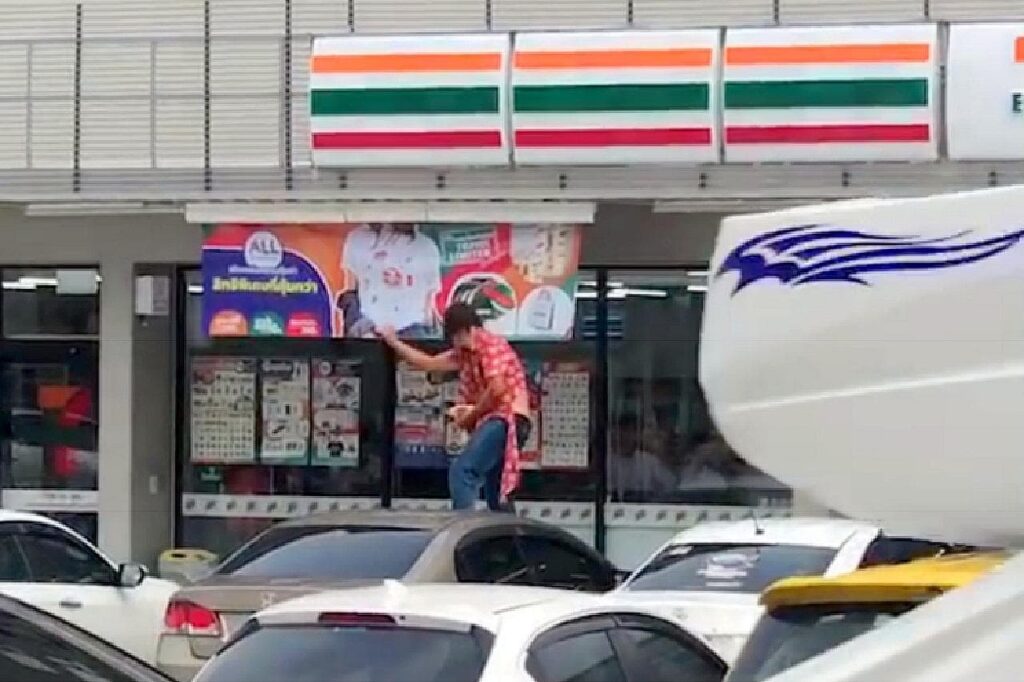 Les Thaïlandais s'inquiètent du nombre croissant d'étrangers qui perdent la tête