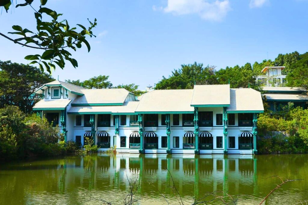 Colère en Thaïlande après le traitement honteux d'une employée d'un hôtel de luxe
