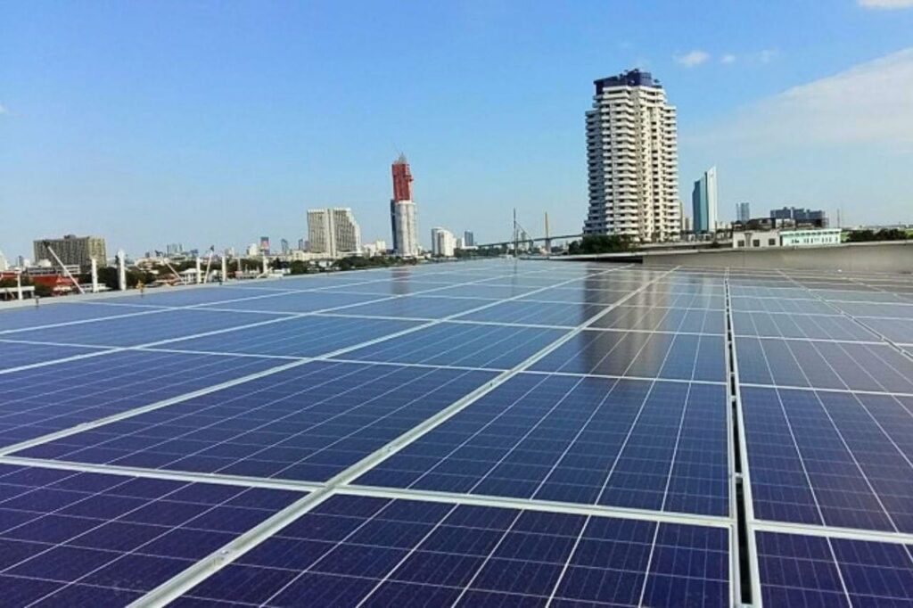 les États-Unis imposent 375 % de taxes sur les panneaux solaires thaïlandais