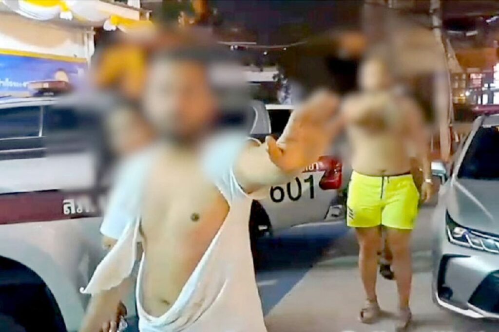 Des touristes attaqués par un gang de travestis en Thaïlande