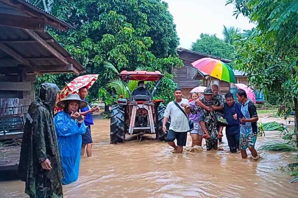 Alors que des régions de Thaïlande sont inondées, de fortes pluies sont prévues ce weekend