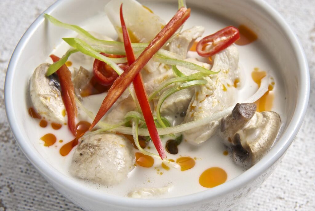 La soupe thaïlandaise Tom kha kai classée meilleure soupe du monde