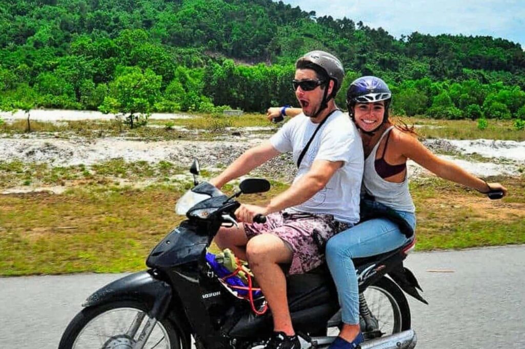 La Thaïlande alloue 50 millions de bahts pour assurer les touristes 4 Ce qu'il faut savoir avant de louer une moto en Thaïlande