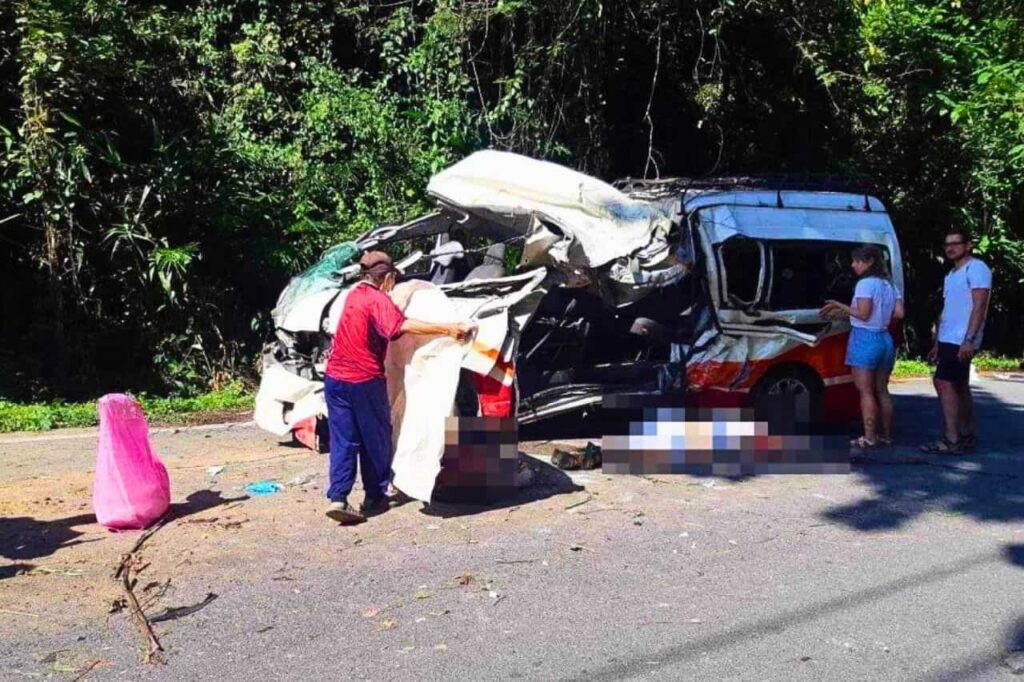 2 morts, dont une Française, et 10 blessés après un accident de minibus en Thaïlande