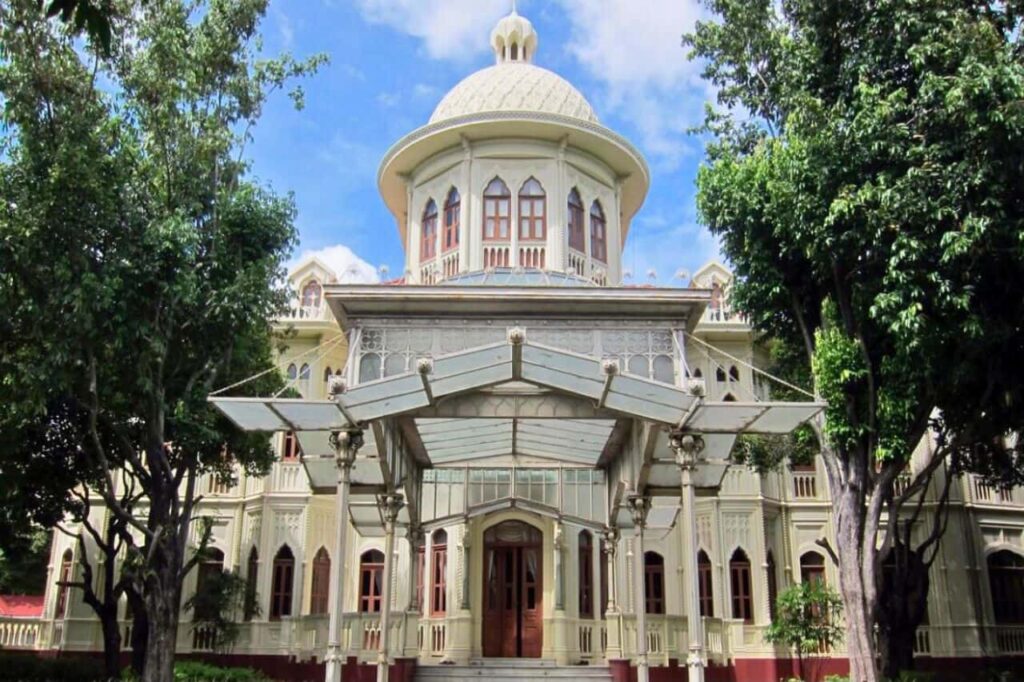 Les sombres mystères de Ban Phitsanulok, la Maison-Blanche de la Thaïlande