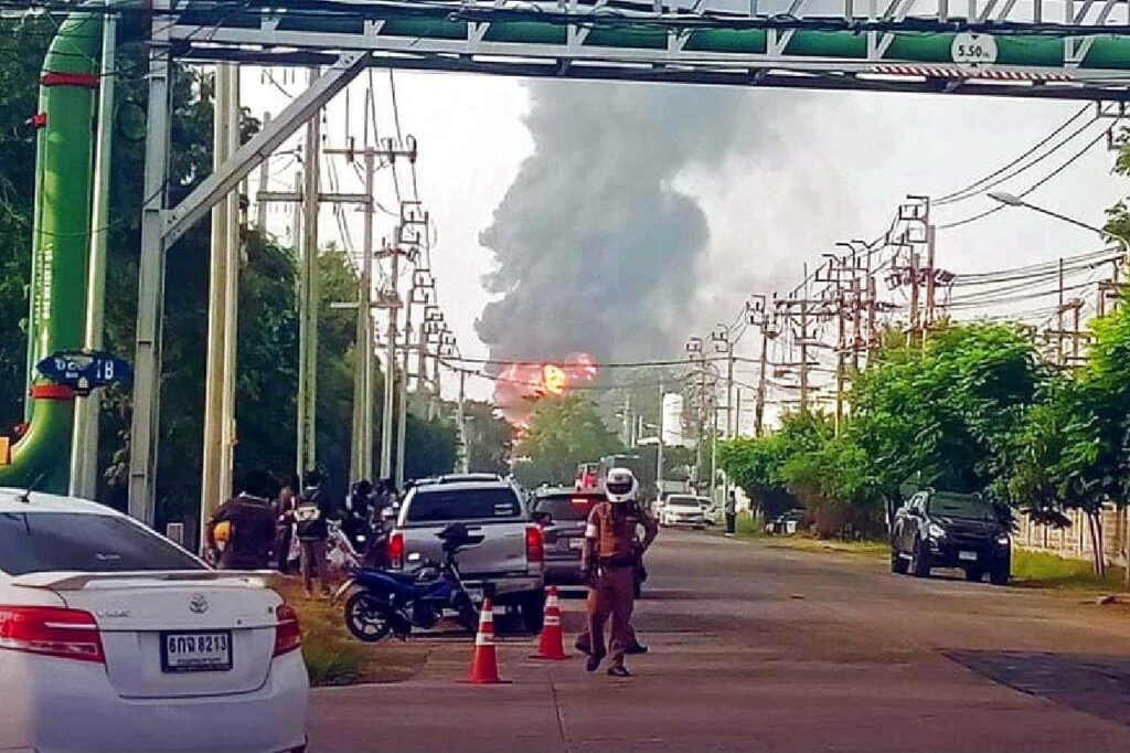 Multiples explosions suite à l'incendie d'une usine chimique en Thaïlande