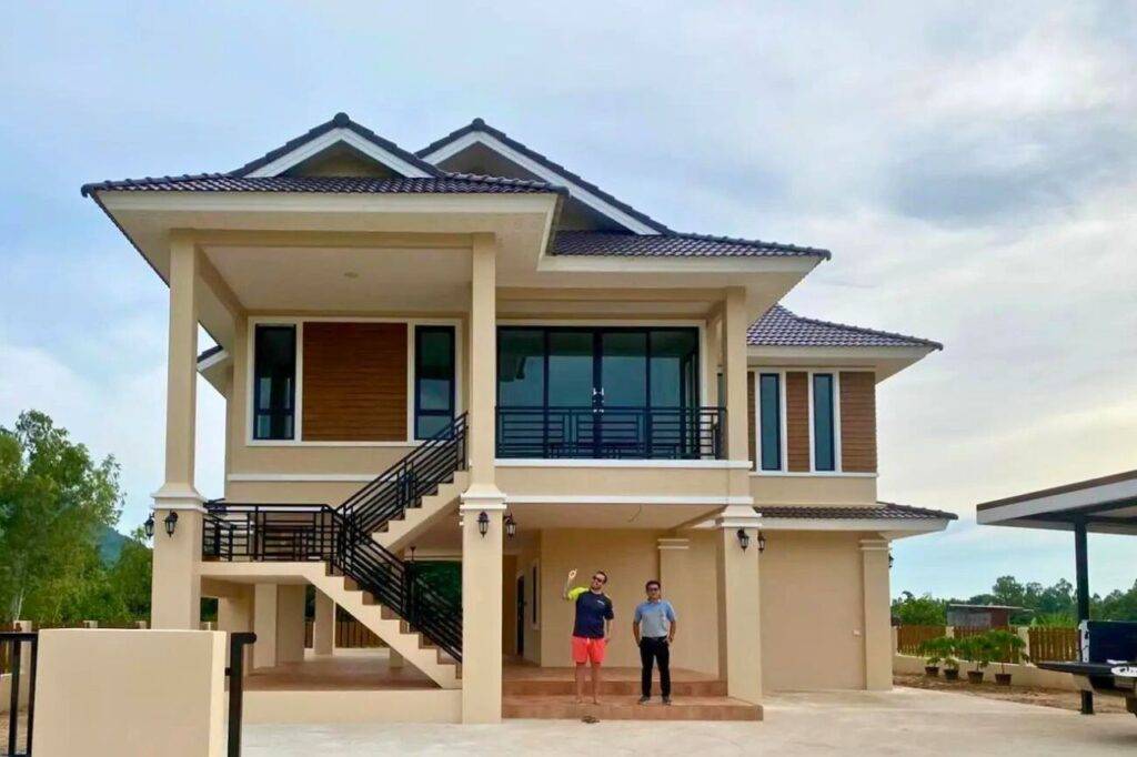 Un couple britannique s'installe en Thaïlande et se met hors réseau