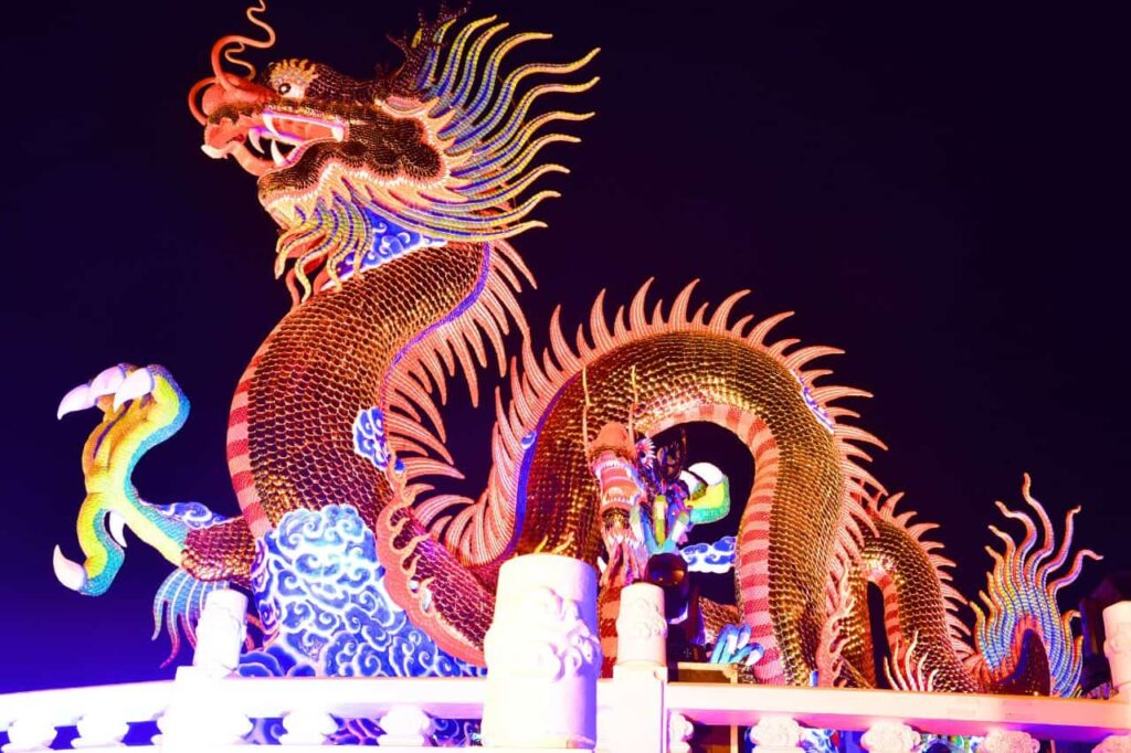 Horoscope chinois pour l'année du dragon : les signes les plus chanceux