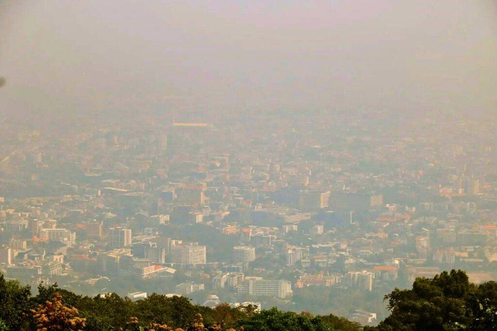 Pollution de l’air en Thaïlande : l’urgence d’une loi face à la crise des PM2,5 7 Pollution de l'air à Chiang Mai