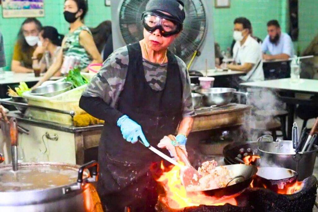 La Thaïlande entre dans l'histoire culinaire avec 3 étoiles Michelin