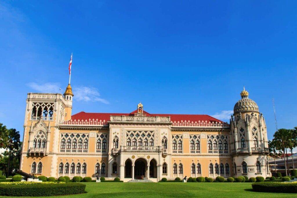 Remaniement ministériel en Thaïlande : six nouveaux visages