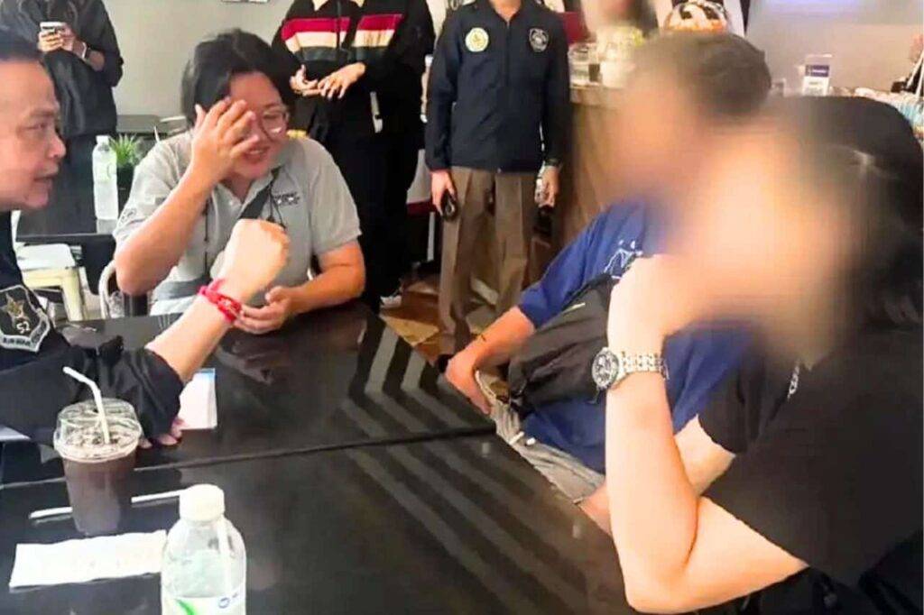 2 étrangers arrêtés en Thaïlande avec un dispositif d'envoi de faux SMS