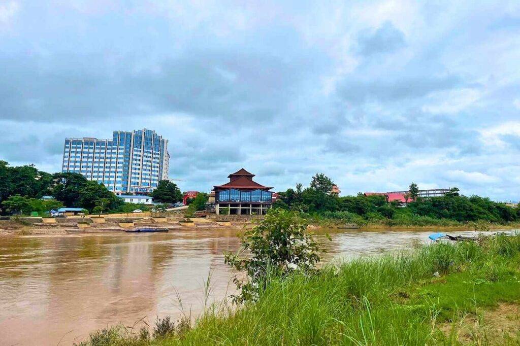 Sous la pression de la Chine, la Thaïlande s'attaque enfin aux centres d'appels