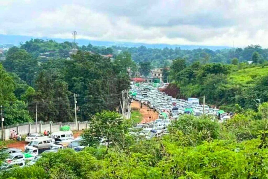 La junte birmane survit grâce au soutien de pays comme la Thaïlande