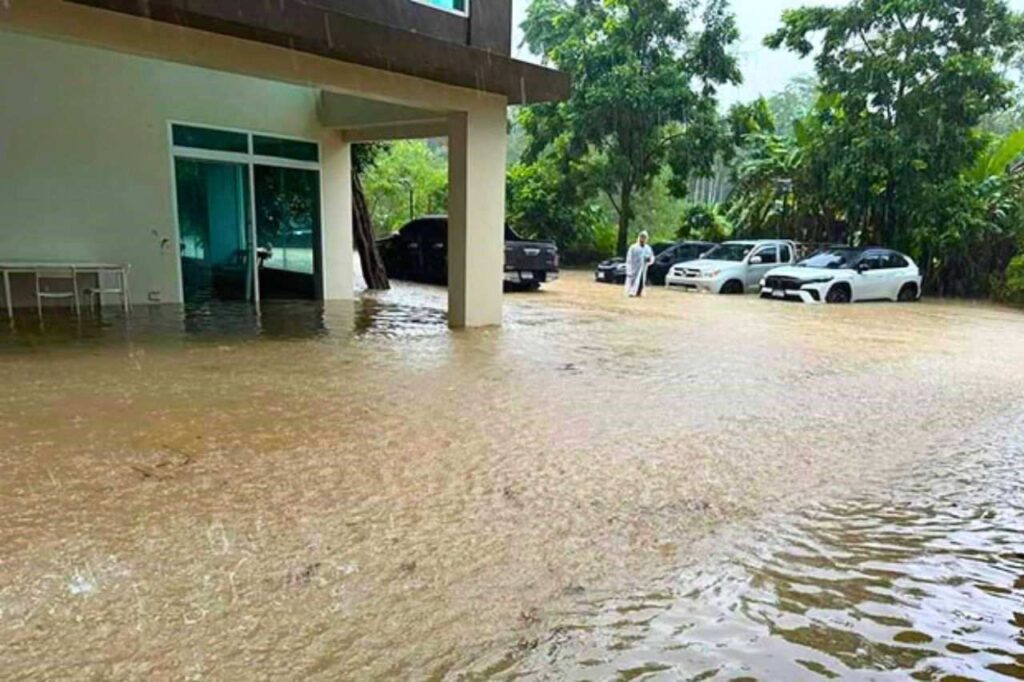 Inondations en Thaïlande : l'aéroport de Phuket met en garde les voyageurs