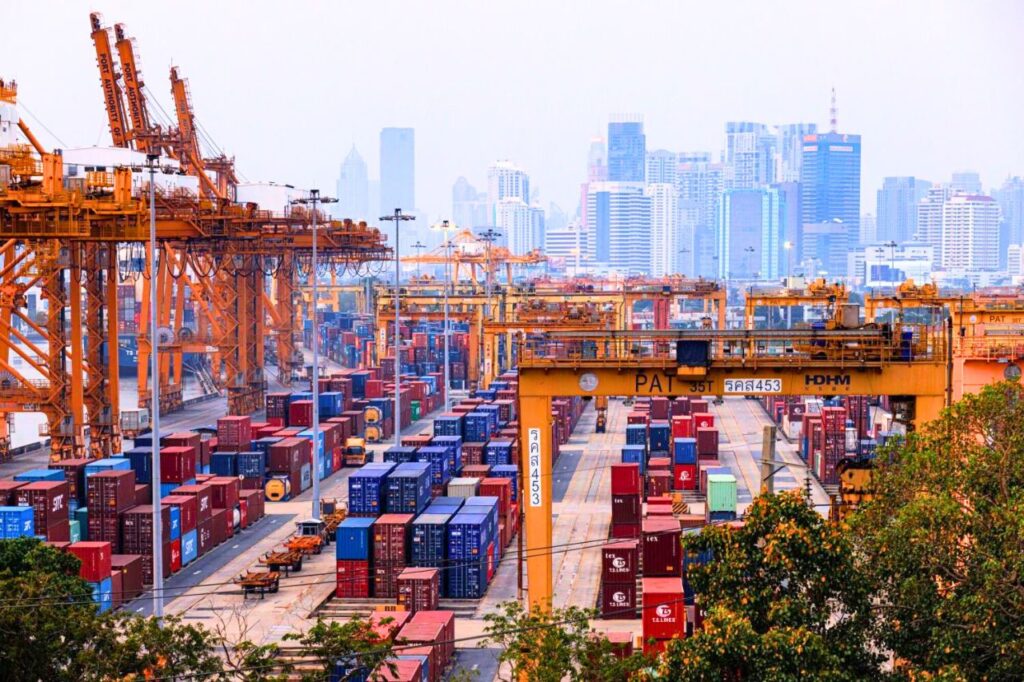 Thaïlande - Cambodge : la frontière reste fermée le commerce chute de 99,9 %