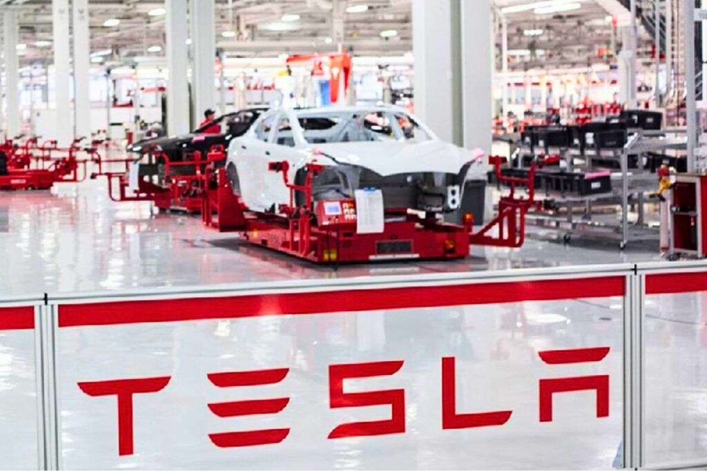 Tesla annule ses projets d'usines de véhicules électriques en Thaïlande
