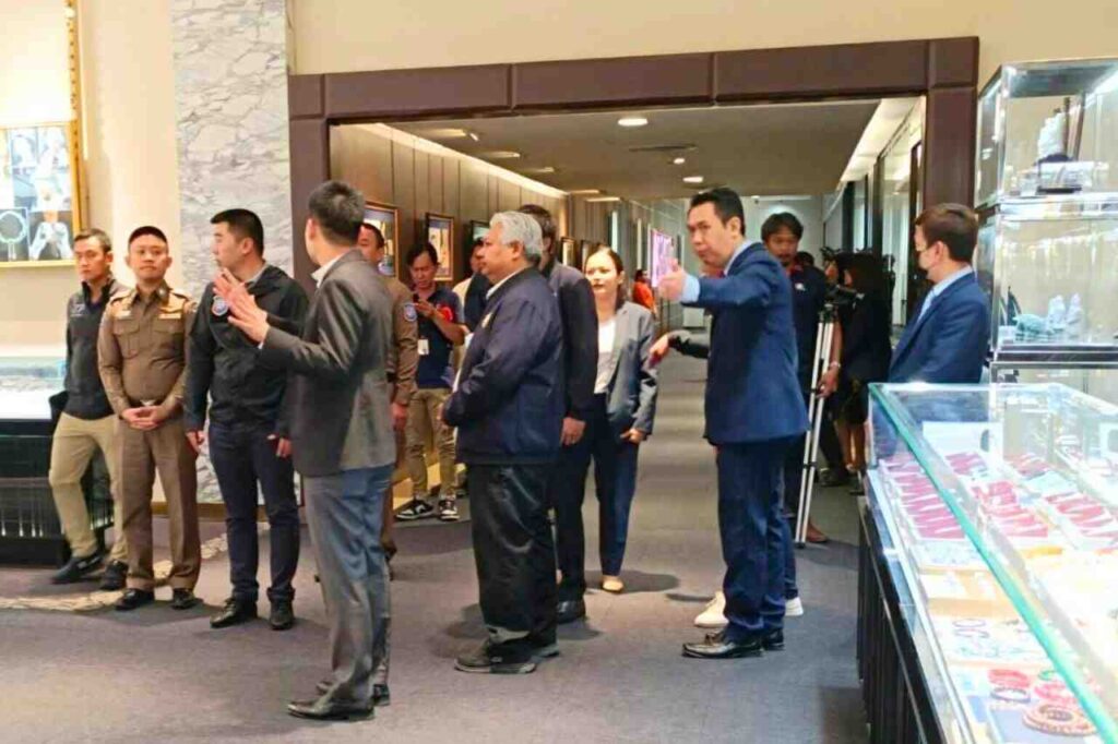 Un voyage "zéro dollar" en Thaïlande se termine en bagarre