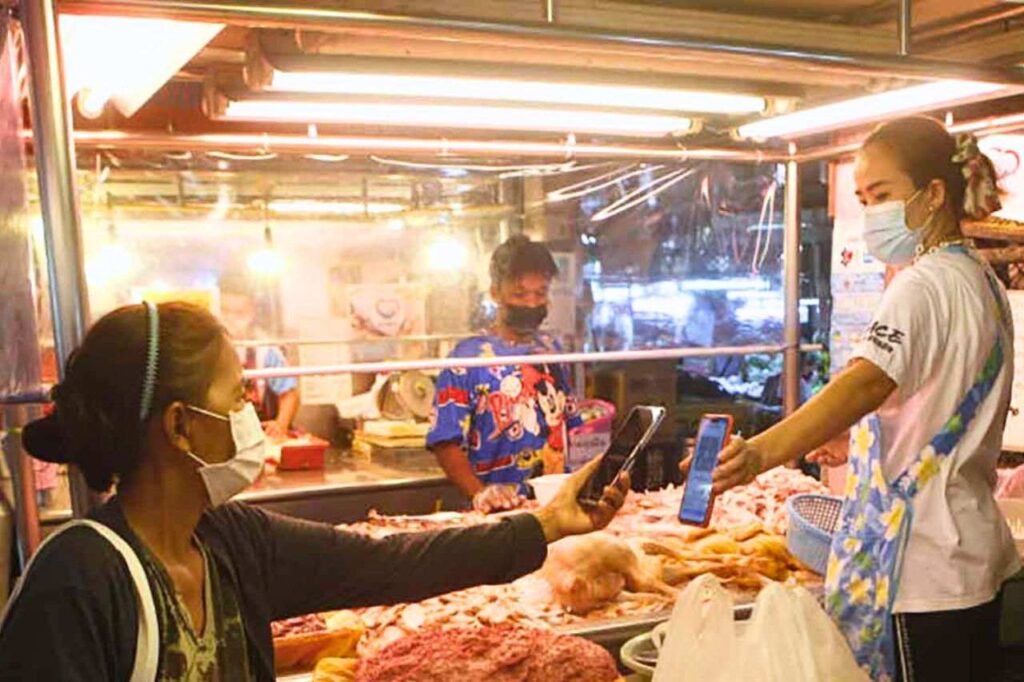 La Thaïlande se dirige rapidement vers une société sans argent liquide