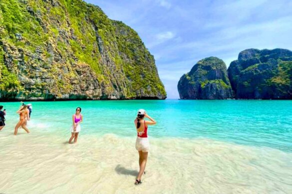 Maya Bay, en Thaïlande, rouvre ses portes aux visiteurs ce mardi 1er octobre