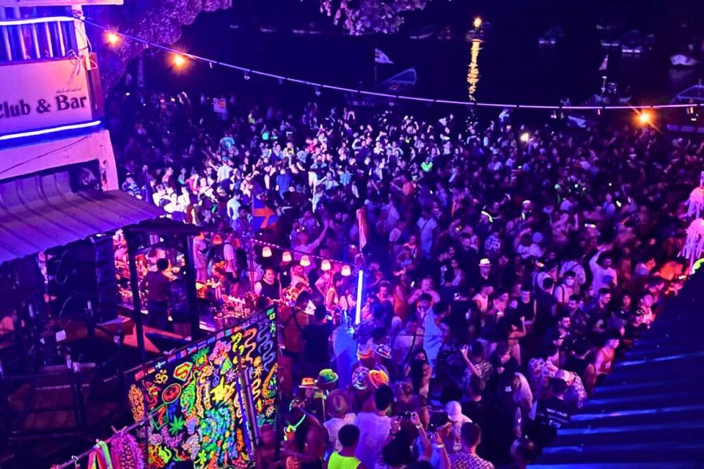 Thaïlande : peur d'attentat lors de la Full Moon party après une alerte d'Israël